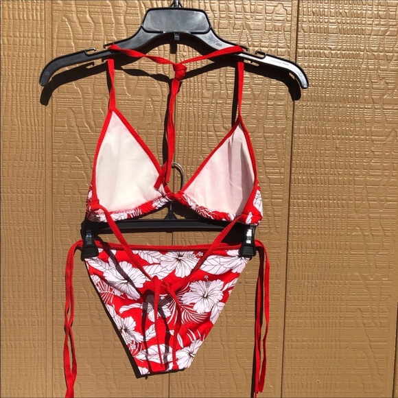 Hawaiian Flower Bikini Two Piece Swimsuit - Picture 2 of 2